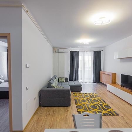 Moonlight Sky Mamaia Apartment Extérieur photo