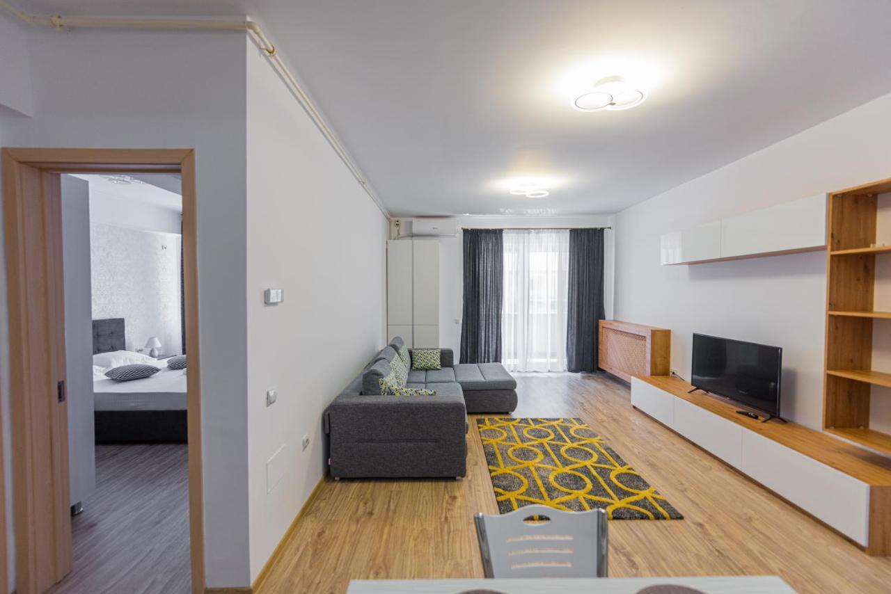 Moonlight Sky Mamaia Apartment Extérieur photo