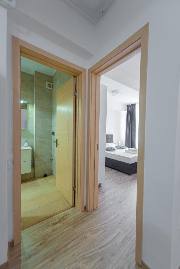 Moonlight Sky Mamaia Apartment Extérieur photo