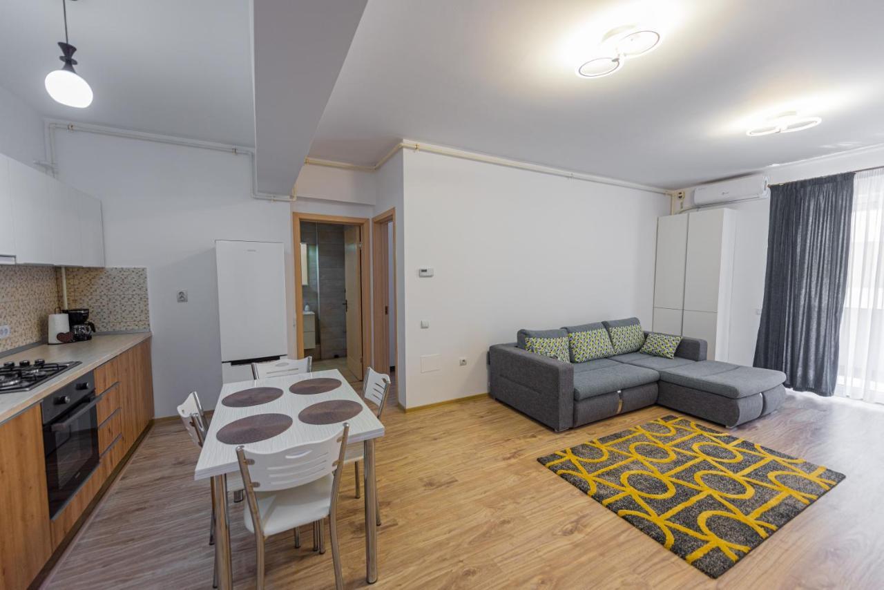 Moonlight Sky Mamaia Apartment Extérieur photo